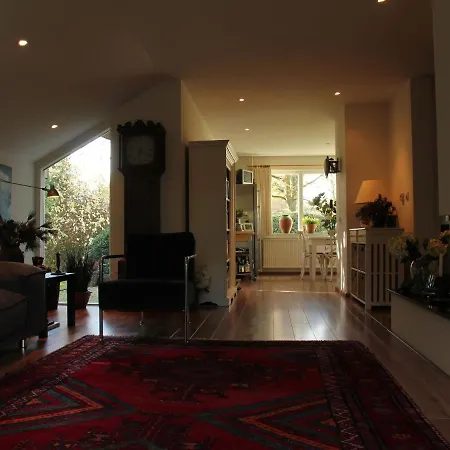 Atmospheric Well Kept Country House Near Holiday home Bergen